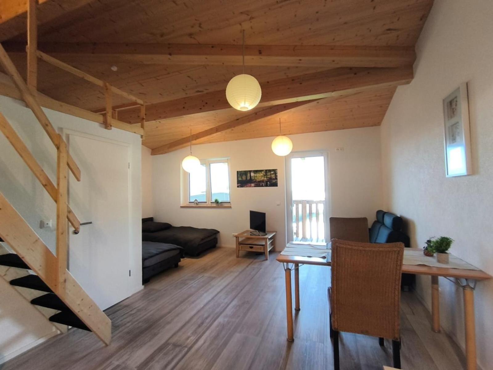 Ferienwohnung Holzgebaeude Ebersbach an der Fils Exterior foto