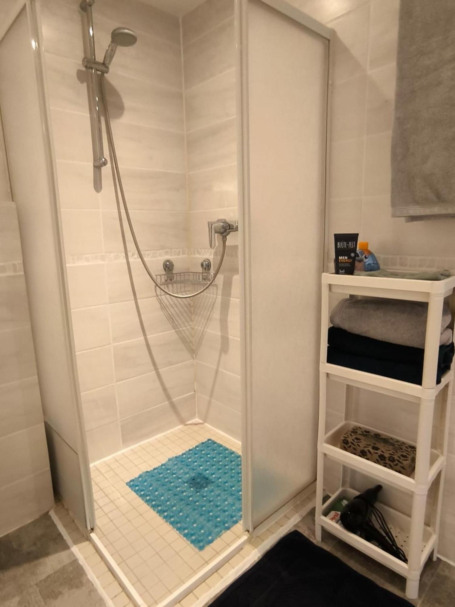 Ferienwohnung Holzgebaeude Ebersbach an der Fils Exterior foto